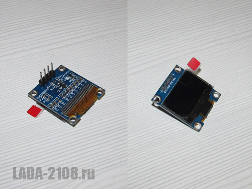 Дисплей SSD1306.